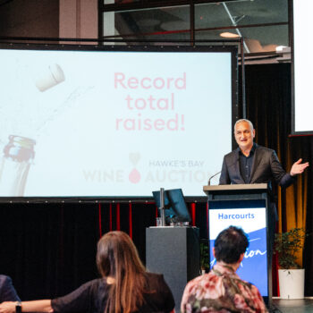 florence-charvin-HBWA-2025-Auction-HBWADSCF1407